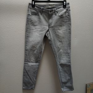Gray Mid-Rise Skinny Jeans